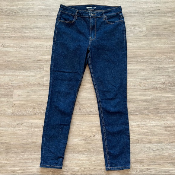 Old Navy  Super Skinny High Rise Ankle Jeans Dark Rinse Denim Size 8 - Picture 1 of 6